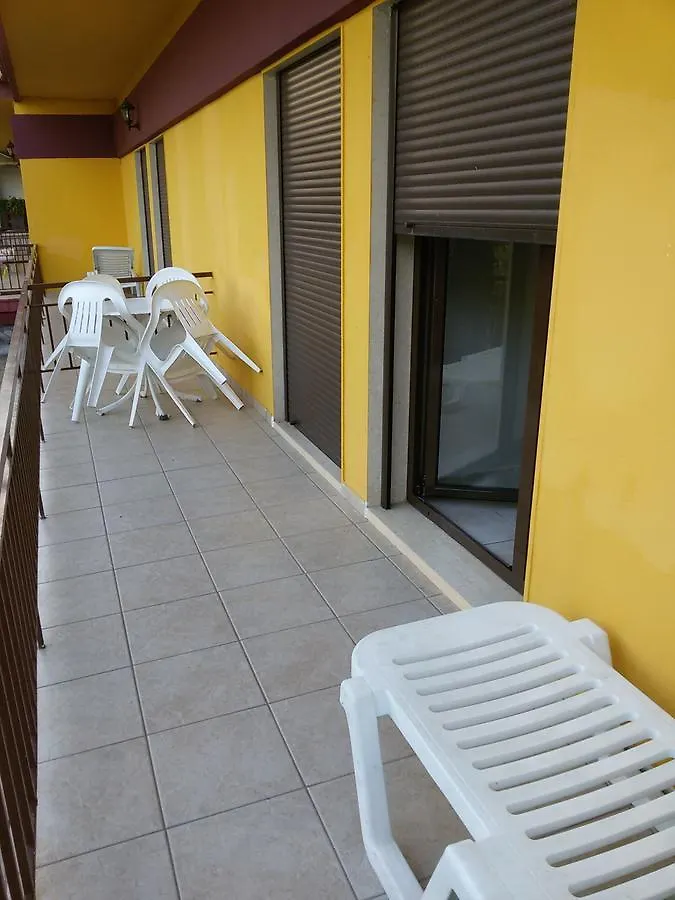 Villa Maria Apartments Polychrono